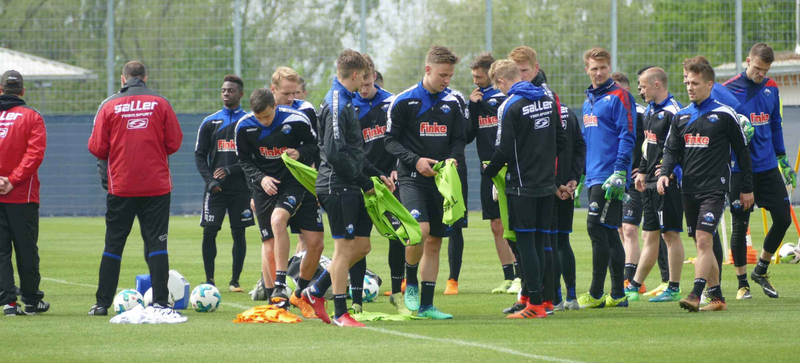 SC Paderborn team at soccer practice